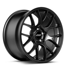 Load image into Gallery viewer, APEX EC-7 18&quot; Staggered Wheel Set for E90 3 Series (not M3)